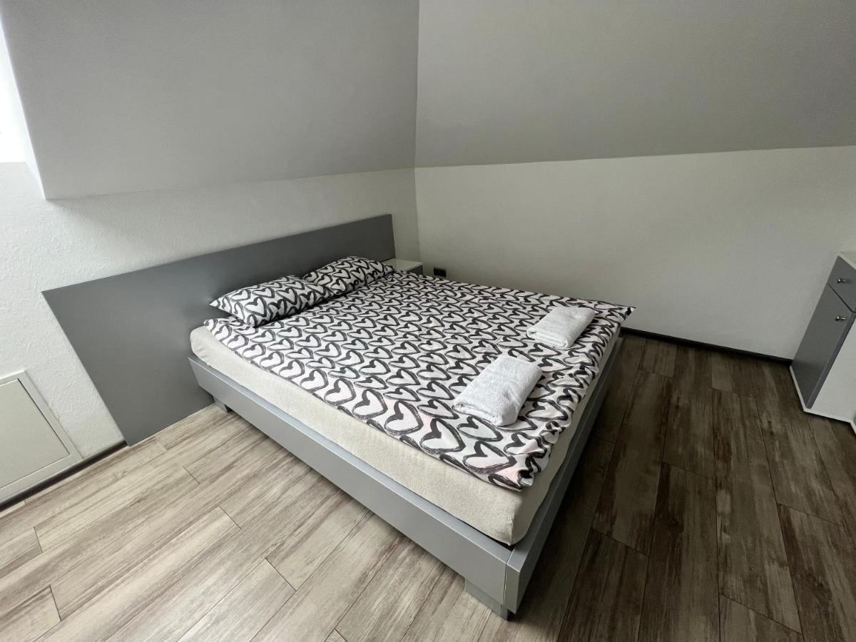 Rybaczowka Golub-Dobrzyn Hotel Kültér fotó